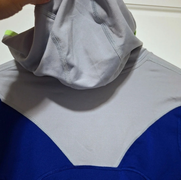 Nike Dri-Fit Womens Pull Over Hoodie Longsleeve Athletic Sporty Bodycon Stretch - Picture 6 of 12